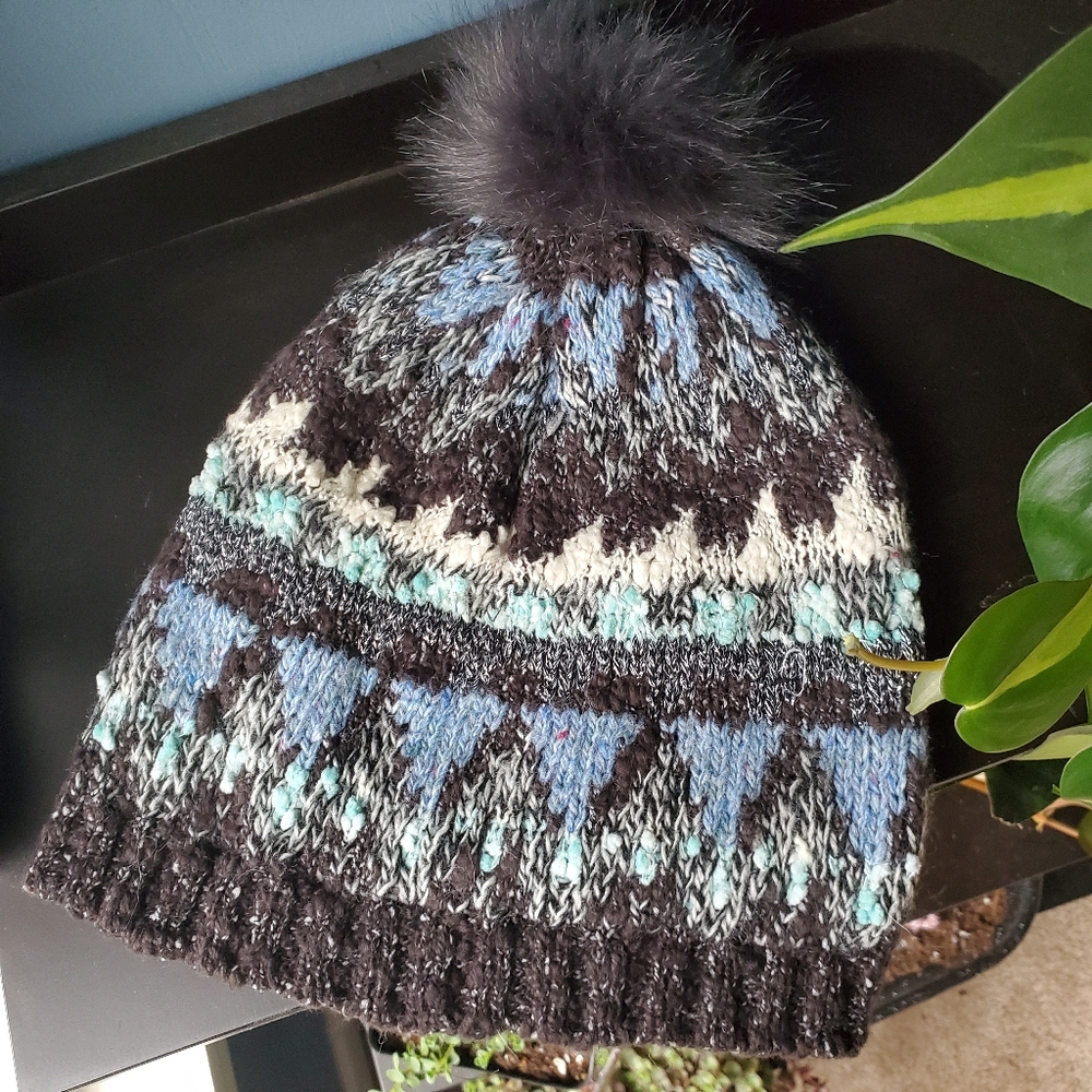 Knitted beanie